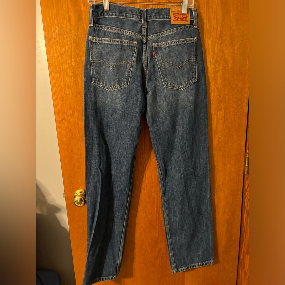 Distressed Blue Jeans - Picture 2 of 11